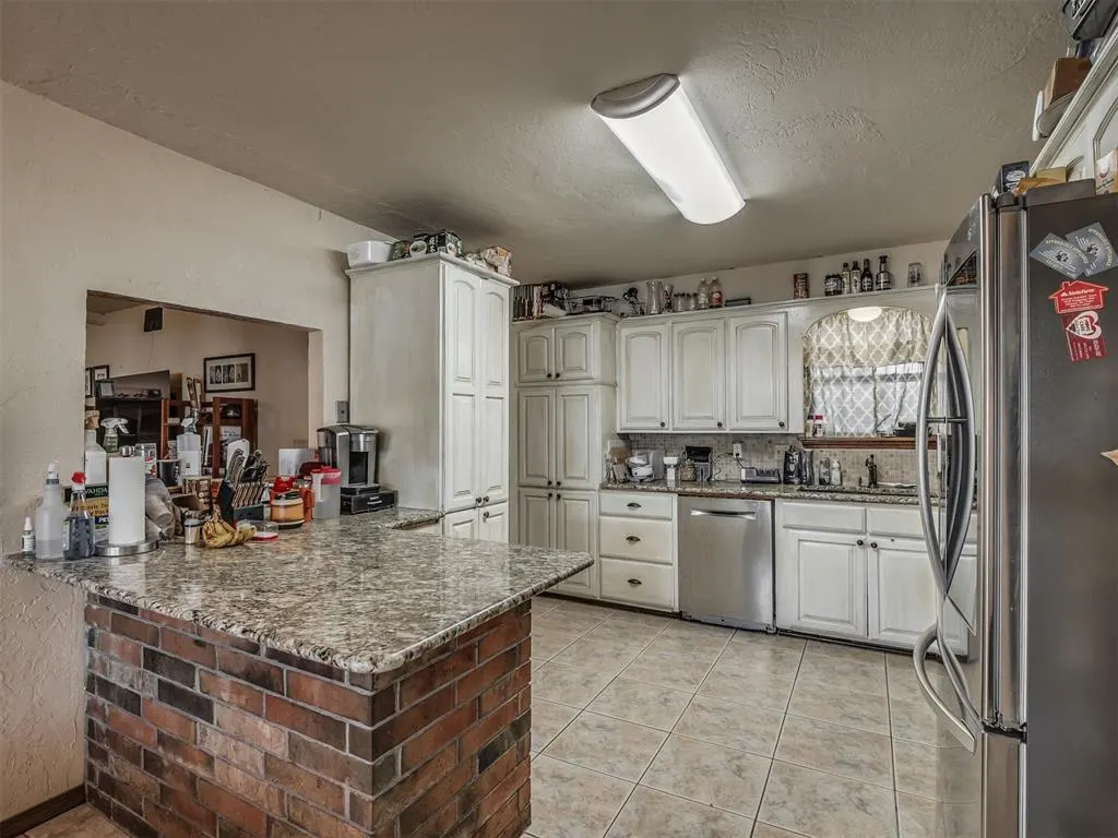 Photo 12 — 2505 SW 91st, Oklahoma City, OK 73159
