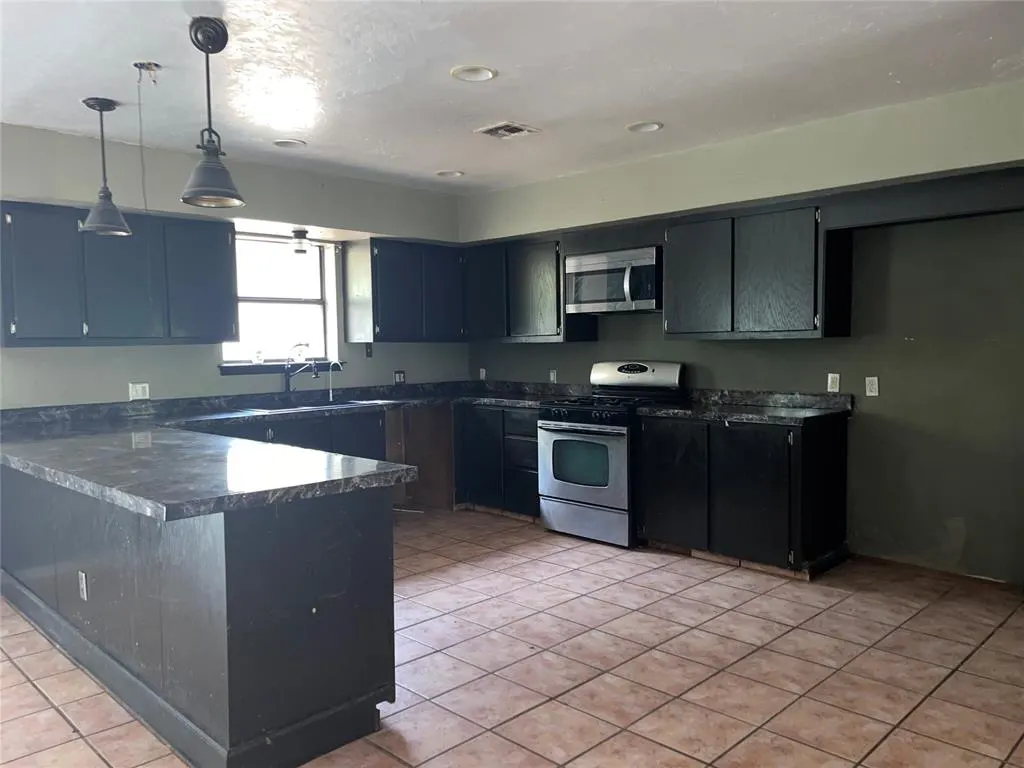Photo 16 — 17001 SE 99th Street, Choctaw, OK 73020