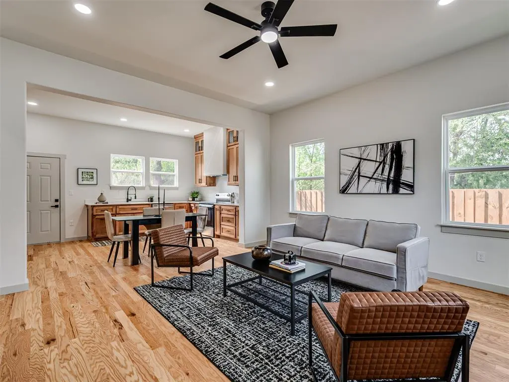 Photo 9 — 3008 NW 29th Street, Oklahoma City, OK 73107