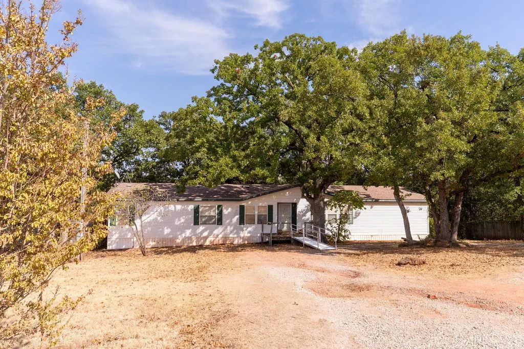 Front exterior — 7331 124th Street, Noble, OK 73068
