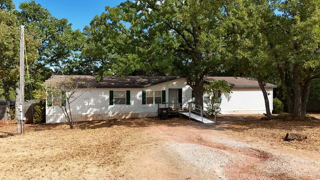 Photo 2 — 7331 124th Street, Noble, OK 73068
