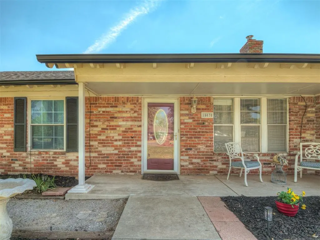 Photo 3 — 15070 Tomahawk Drive, Yukon, OK 73099