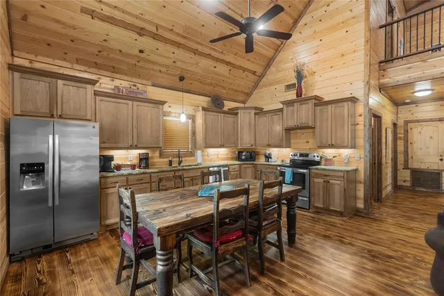 Photo 3 — 68 Stevens Road, Broken Bow, OK 74728