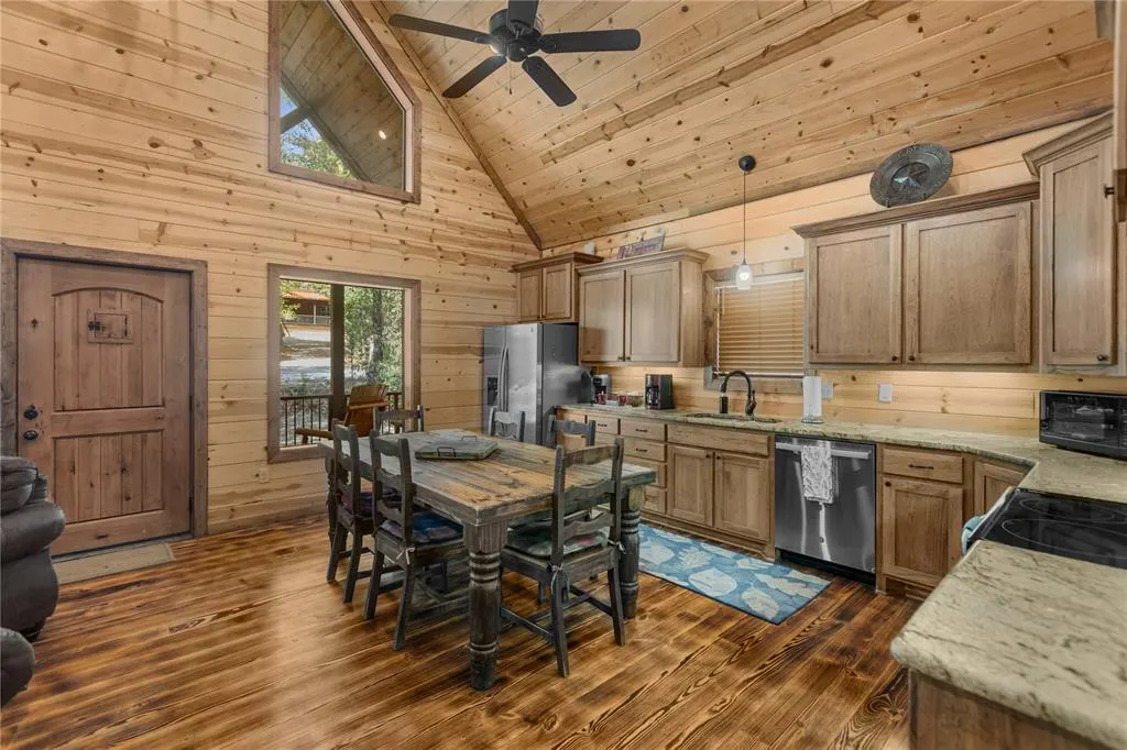 Photo 10 — 68 Stevens Road, Broken Bow, OK 74728