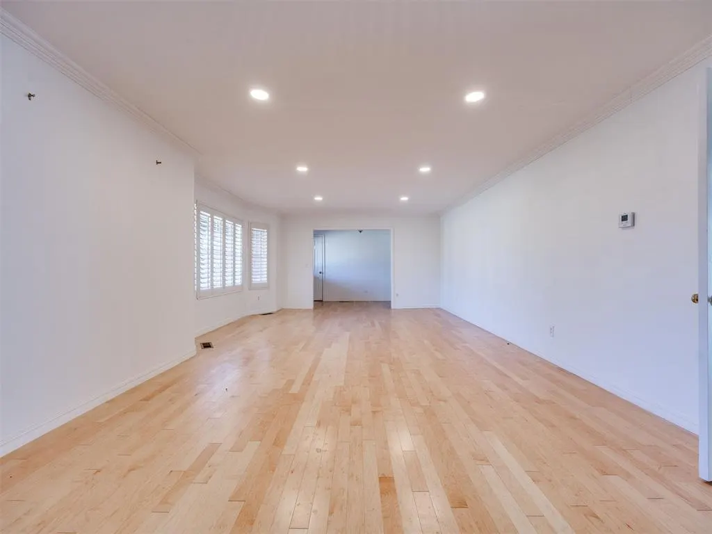 Photo 7 — 3024 Middlesex Drive, Oklahoma City, OK 73120
