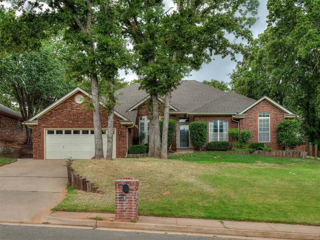 Front exterior — 709 N Creek Drive, Edmond, OK 73034