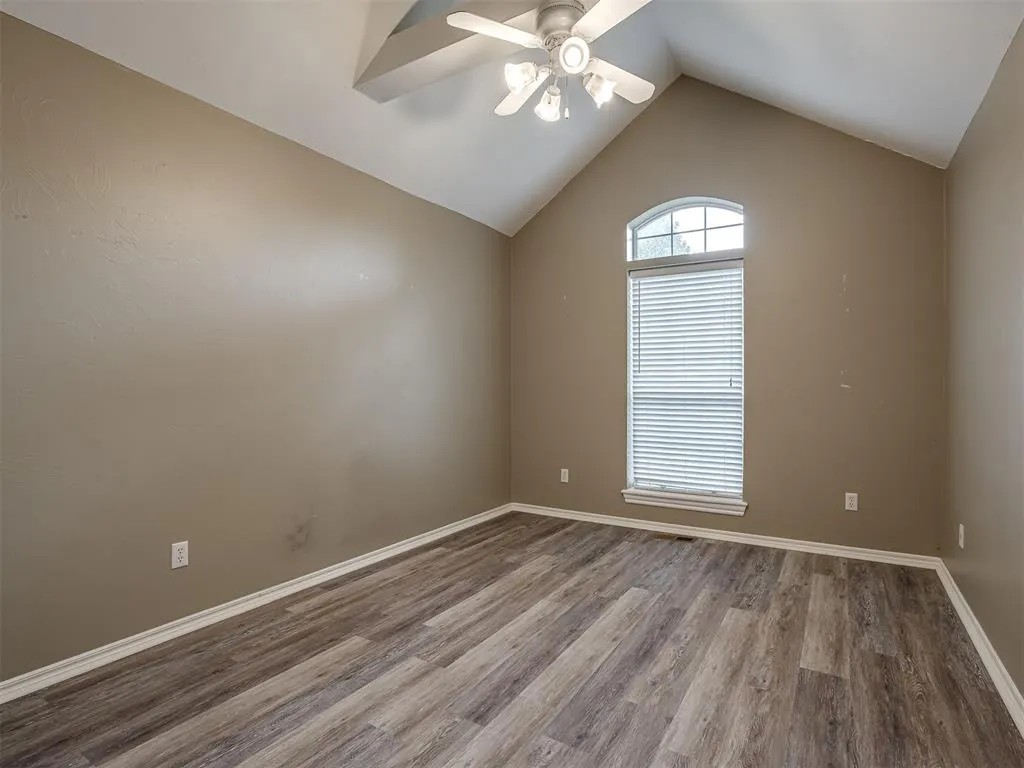 Photo 22 — 709 N Creek Drive, Edmond, OK 73034