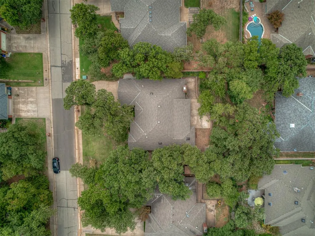 Photo 37 — 709 N Creek Drive, Edmond, OK 73034