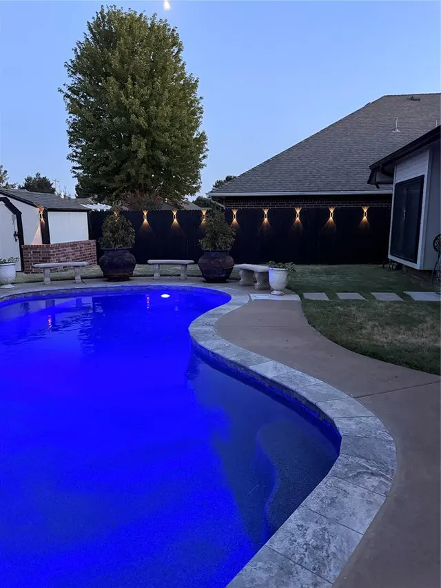 Photo 4 — 7204 Green Meadow Lane, Oklahoma City, OK 73132