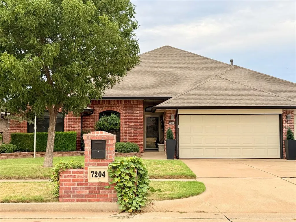 Front exterior — 7204 Green Meadow Lane, Oklahoma City, OK 73132