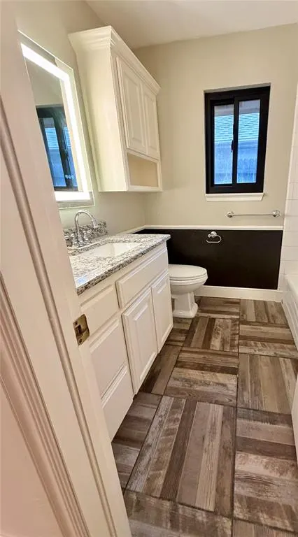 Photo 11 — 7204 Green Meadow Lane, Oklahoma City, OK 73132