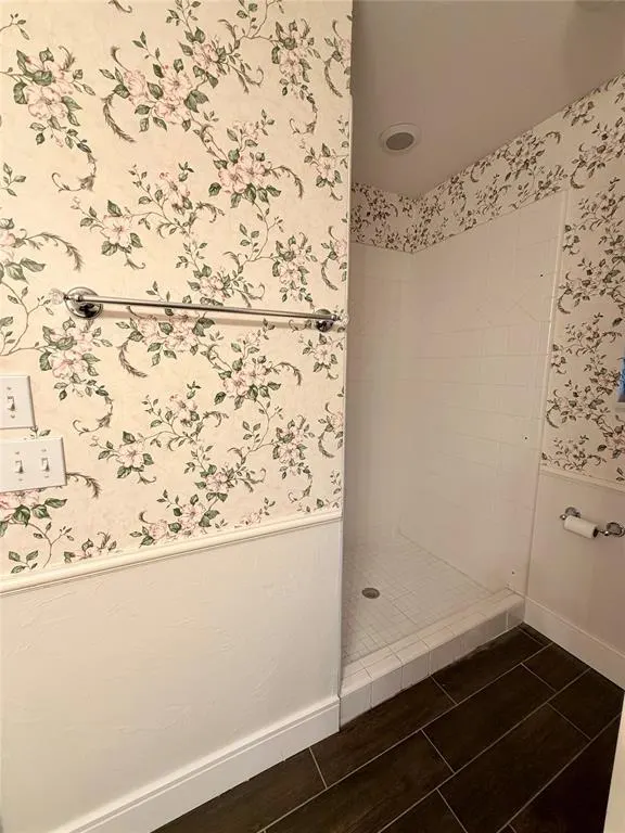 Photo 16 — 7204 Green Meadow Lane, Oklahoma City, OK 73132