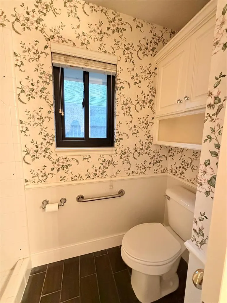 Photo 17 — 7204 Green Meadow Lane, Oklahoma City, OK 73132