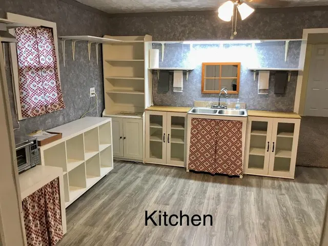 Photo 5 — 411 E Hickory Street, Holdenville, OK 74848