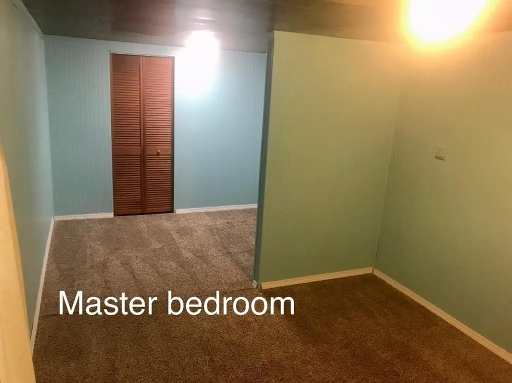 Photo 14 — 411 E Hickory Street, Holdenville, OK 74848