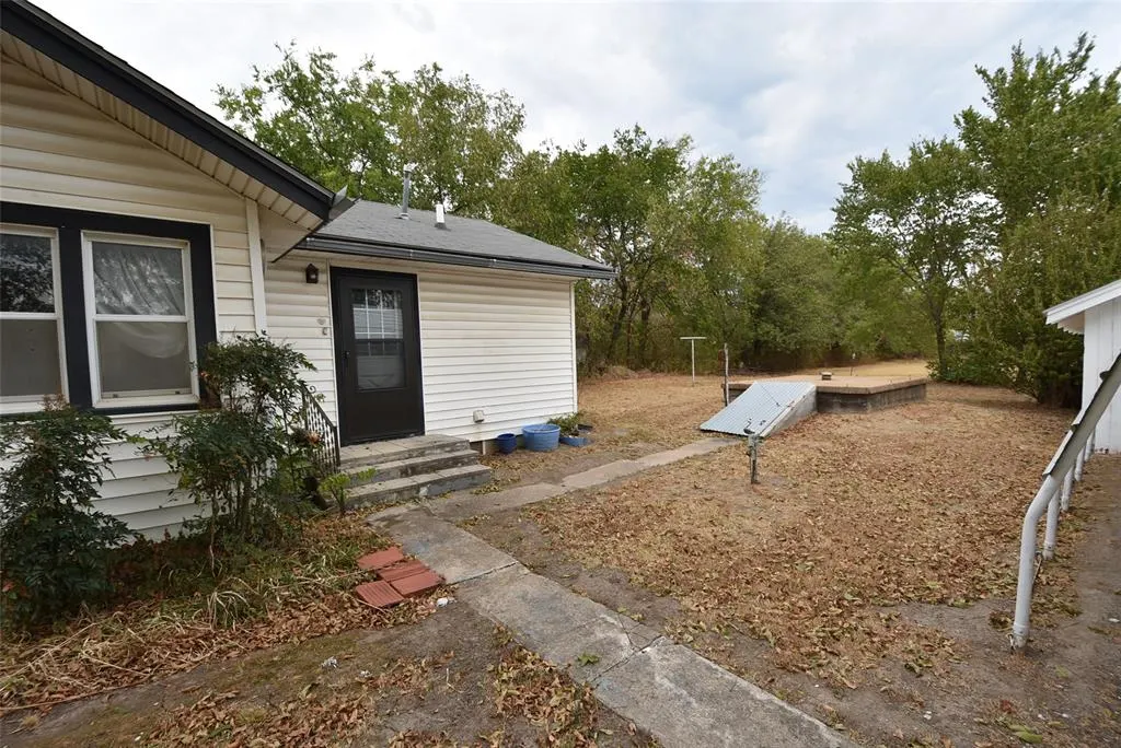 Photo 31 — 2020 N Union Avenue, Seminole, OK 74868