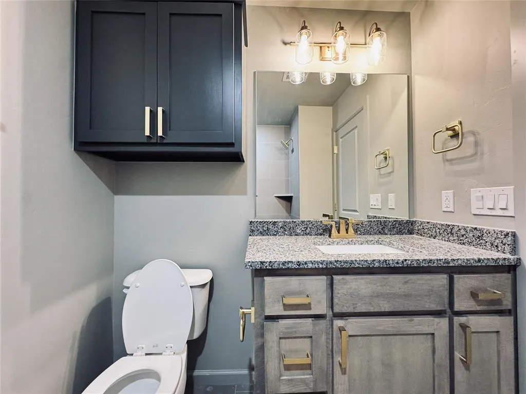 Photo 34 — 16020 Navarra Way, Oklahoma City, OK 73170