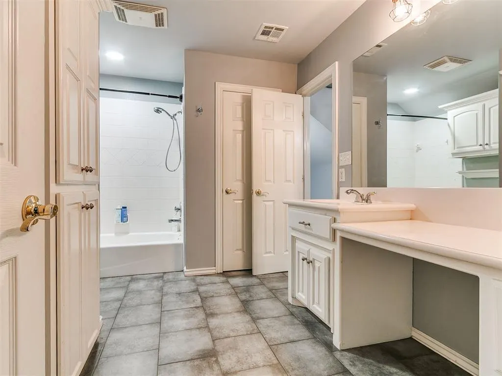 Photo 37 — 16316 Cobblestone Circle, Choctaw, OK 73020