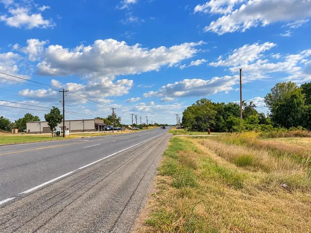 Front exterior — 17150 NE 23rd Street, Choctaw, OK 73020