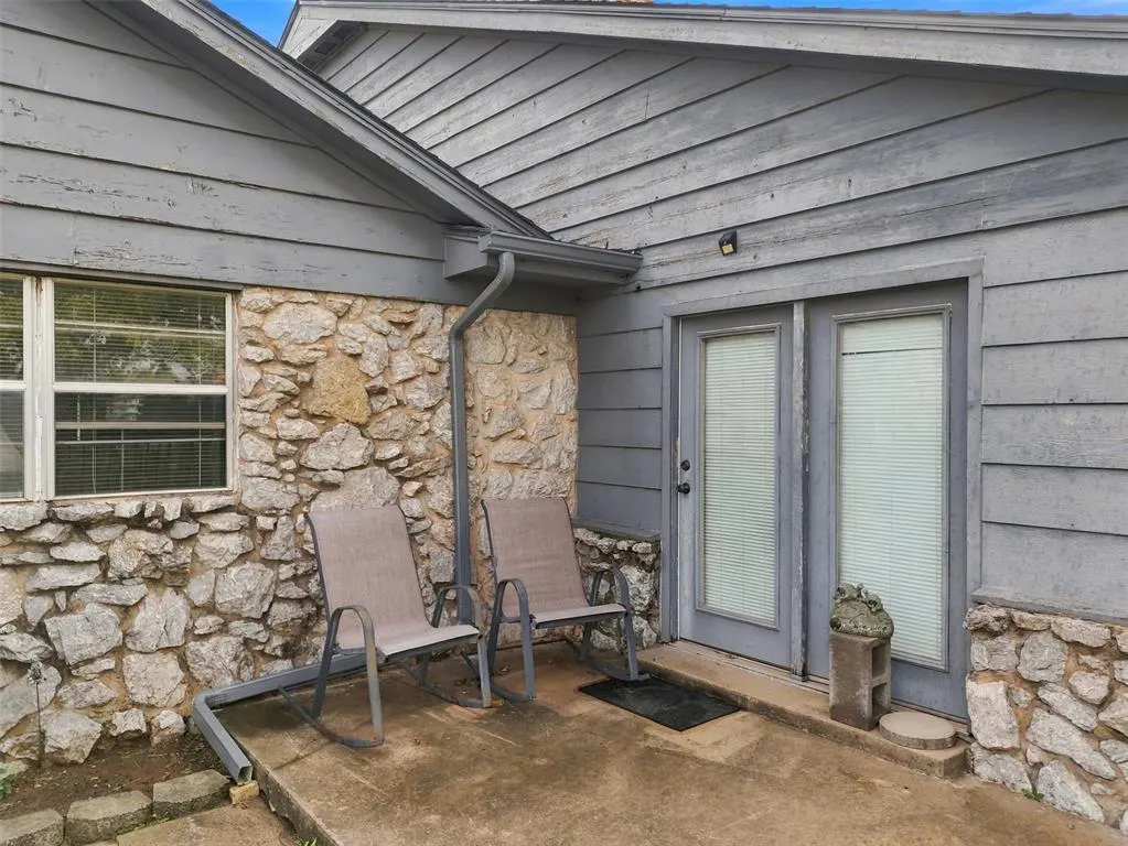 Photo 9 — 914 W Fay Avenue, Kingfisher, OK 73750