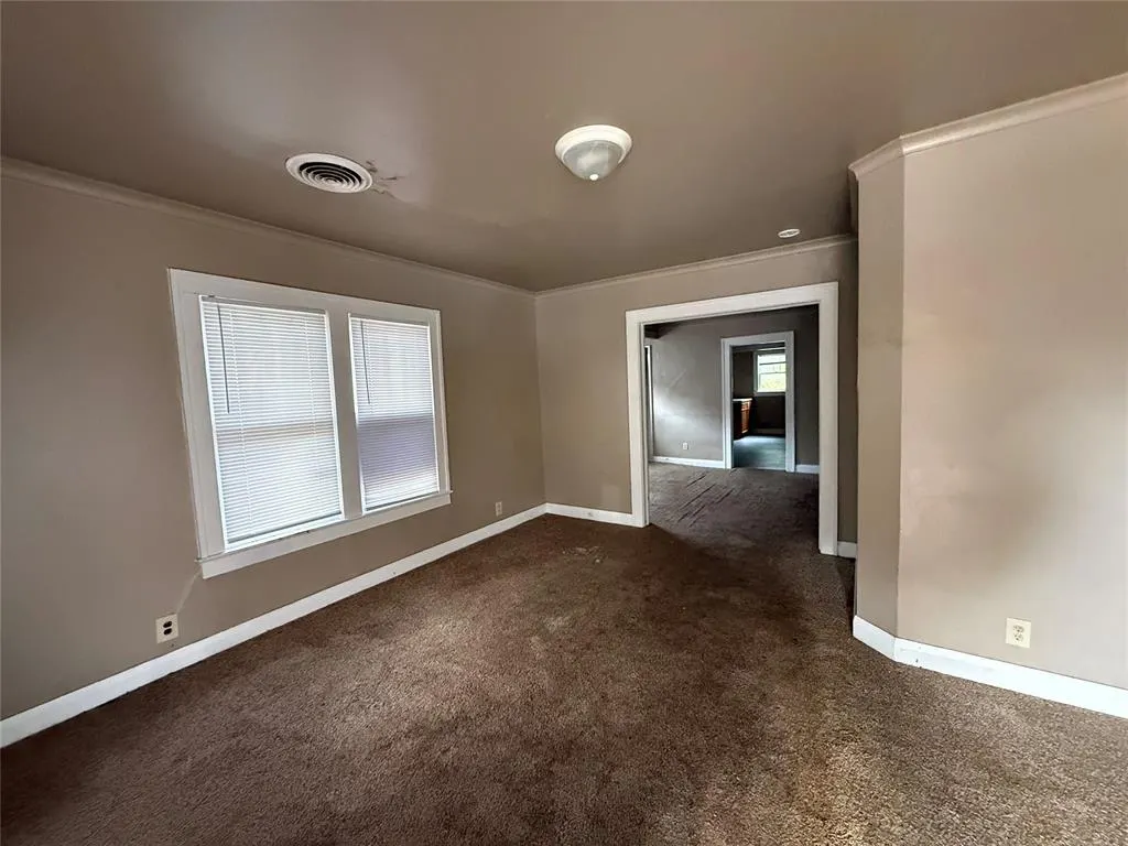Photo 2 — 1007 N Bdwy Avenue, Shawnee, OK 74801