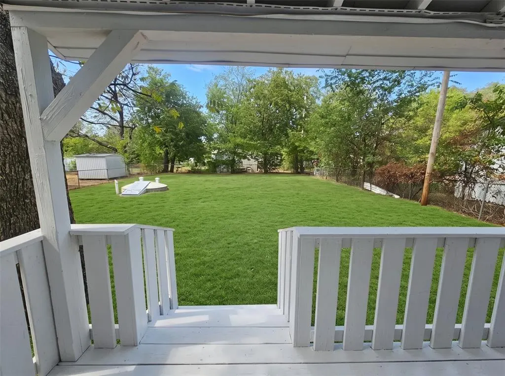 Photo 9 — 907 SE B Street, Ardmore, OK 73401
