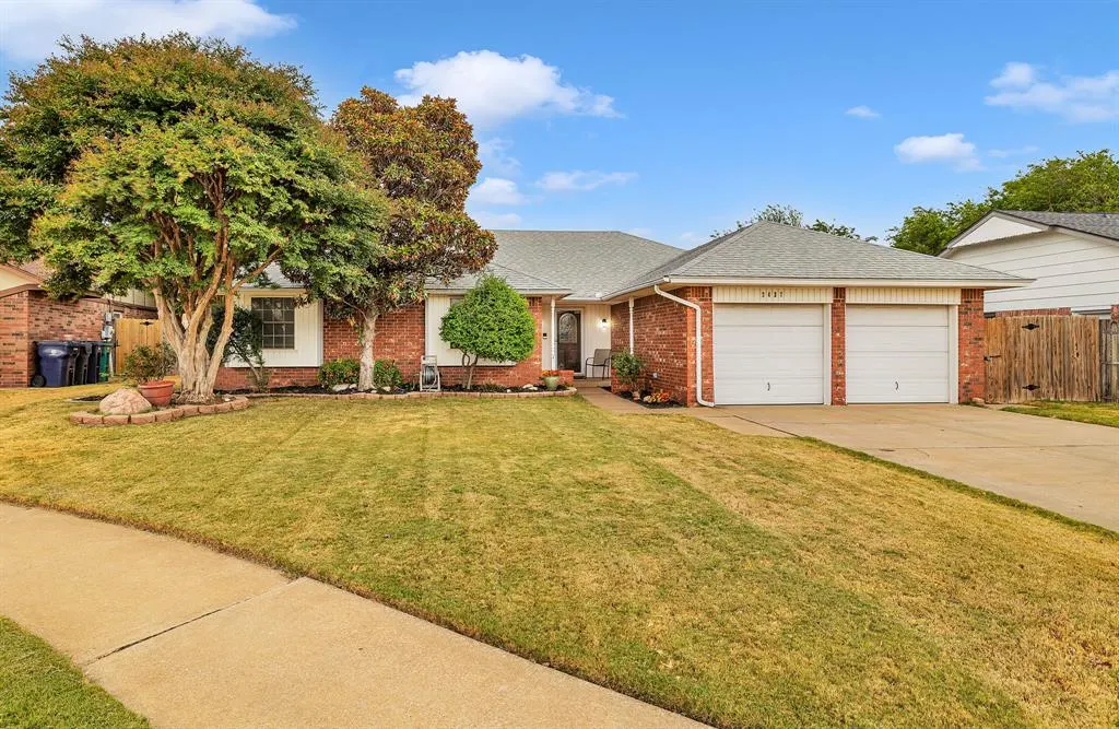 Photo 2 — 2437 SW 93rd Street, Oklahoma City, OK 73159