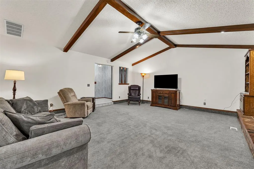 Photo 6 — 2437 SW 93rd Street, Oklahoma City, OK 73159