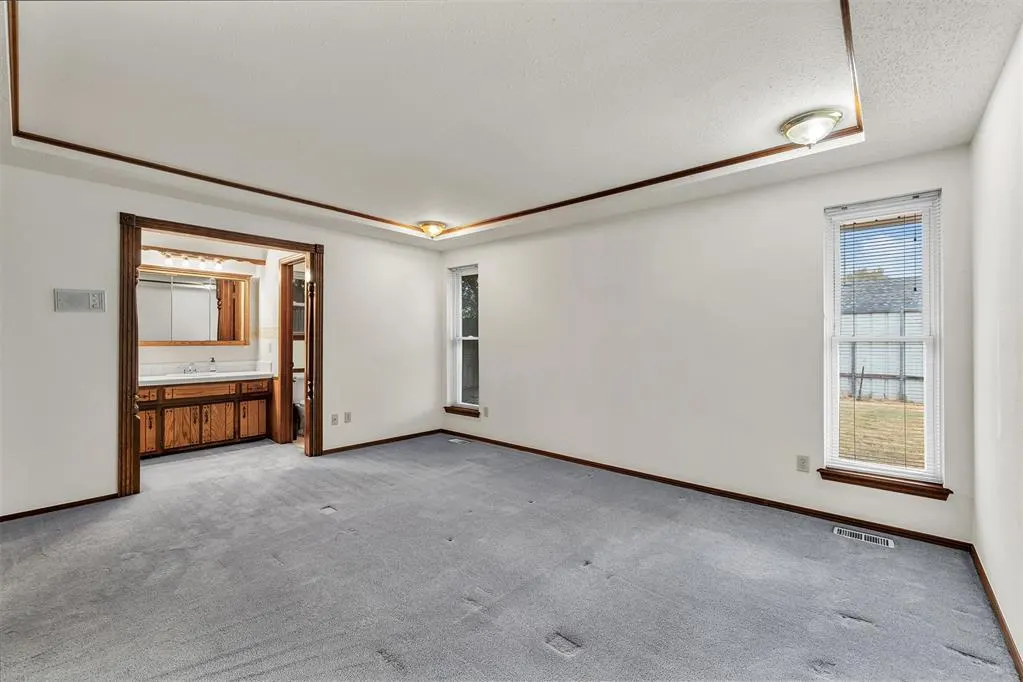 Photo 21 — 2437 SW 93rd Street, Oklahoma City, OK 73159