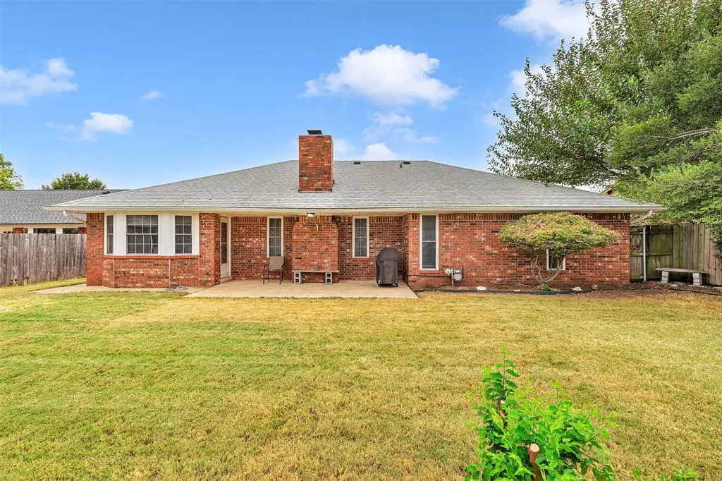Photo 25 — 2437 SW 93rd Street, Oklahoma City, OK 73159
