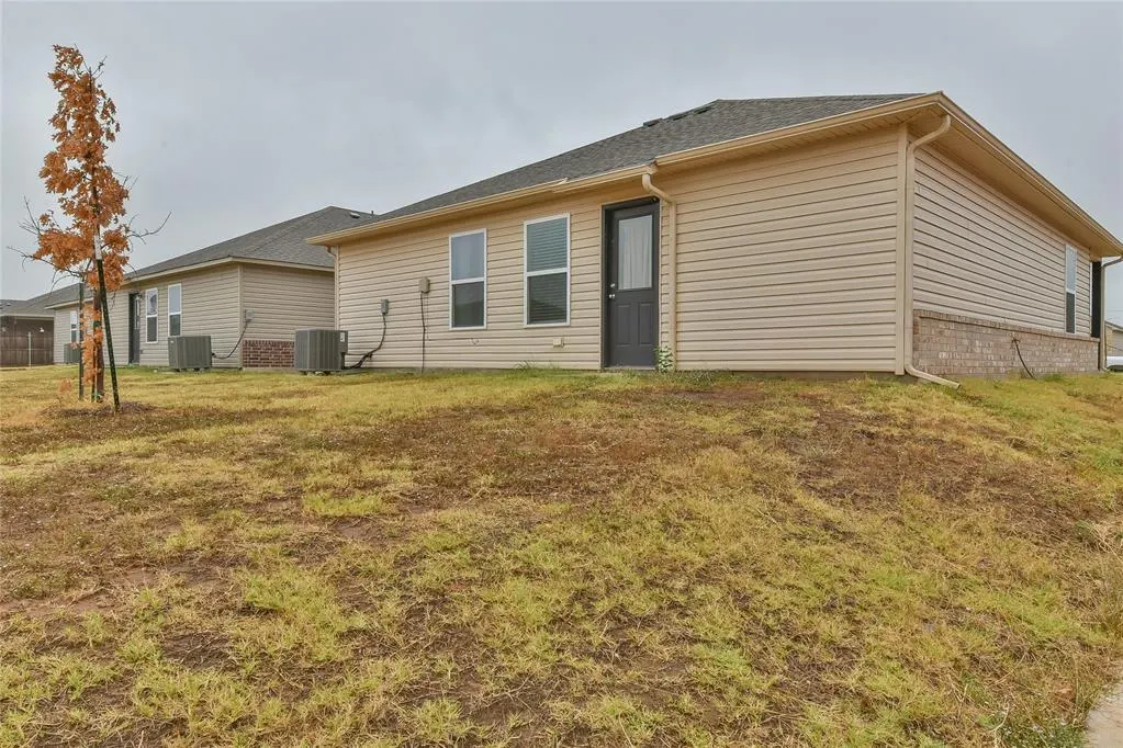 Photo 25 — 1316 Chuck Wagon Drive, El Reno, OK 73036