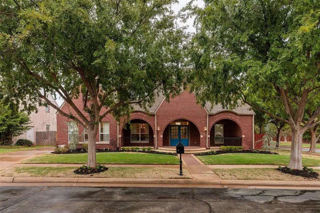 Front exterior — 1717 NW 179th Terrace, Edmond, OK 73012