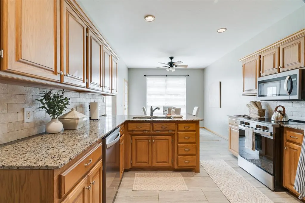 Photo 19 — 1112 Copperfield Drive, Edmond, OK 73003