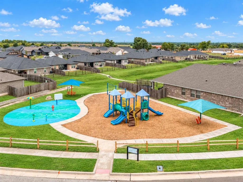Photo 42 — 16129 Drywater Drive, Oklahoma City, OK 73170