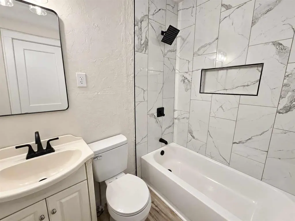 Photo 9 — 2137 NW 29th Street, Oklahoma City, OK 73107