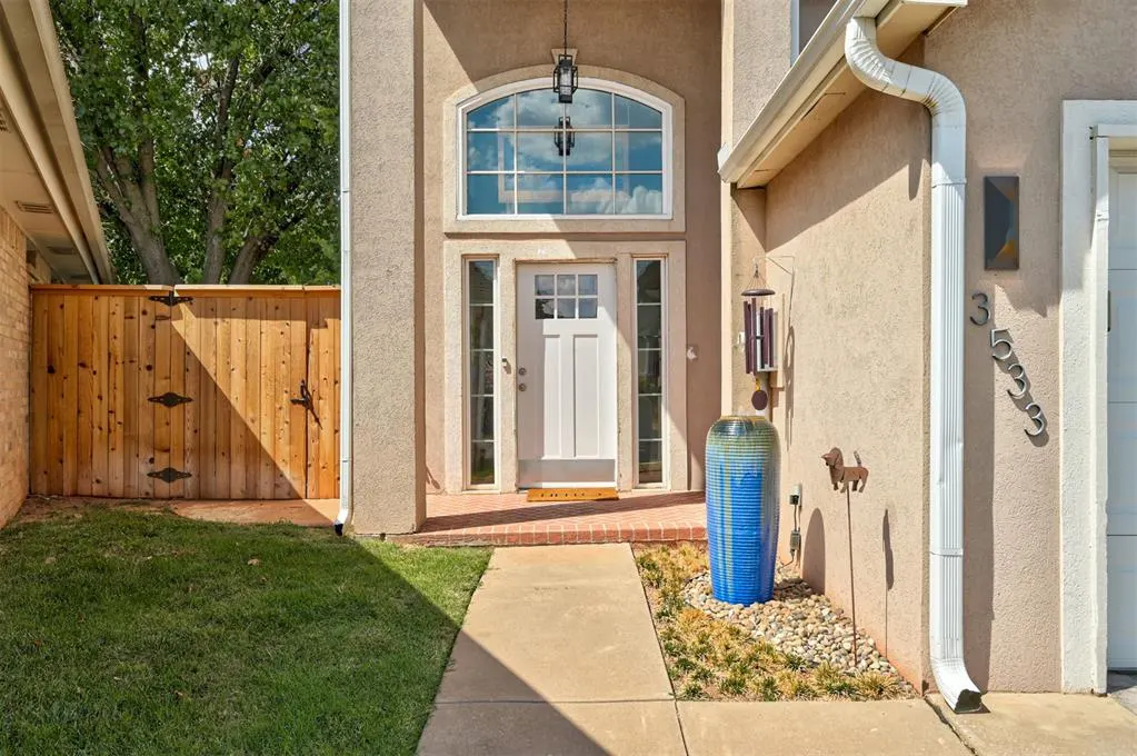 Photo 2 — 3533 NW 116th, Oklahoma City, OK 73120