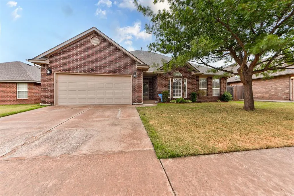 Photo 4 — 17644 Lead Lane, Edmond, OK 73012