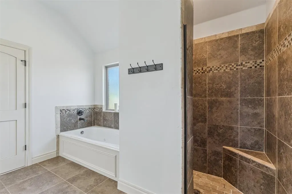 Photo 26 — 8421 NW 126th Street, Oklahoma City, OK 73142