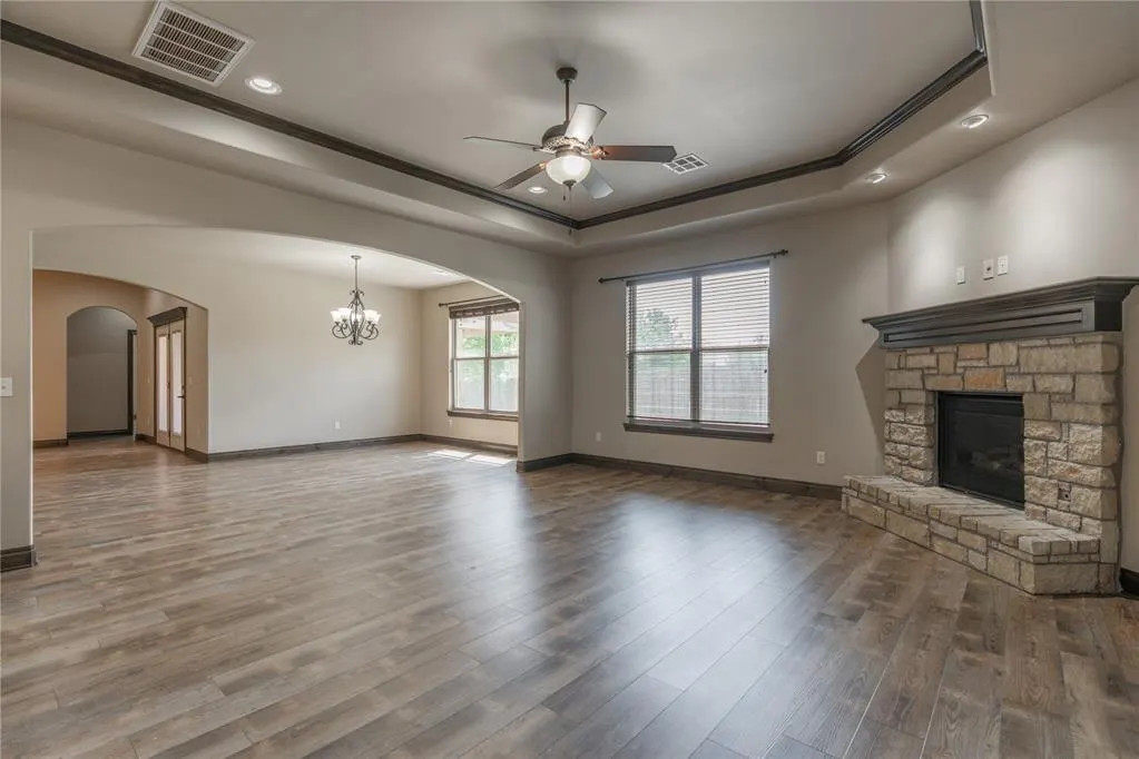 Photo 7 — 4617 Caveat Drive, Edmond, OK 73025