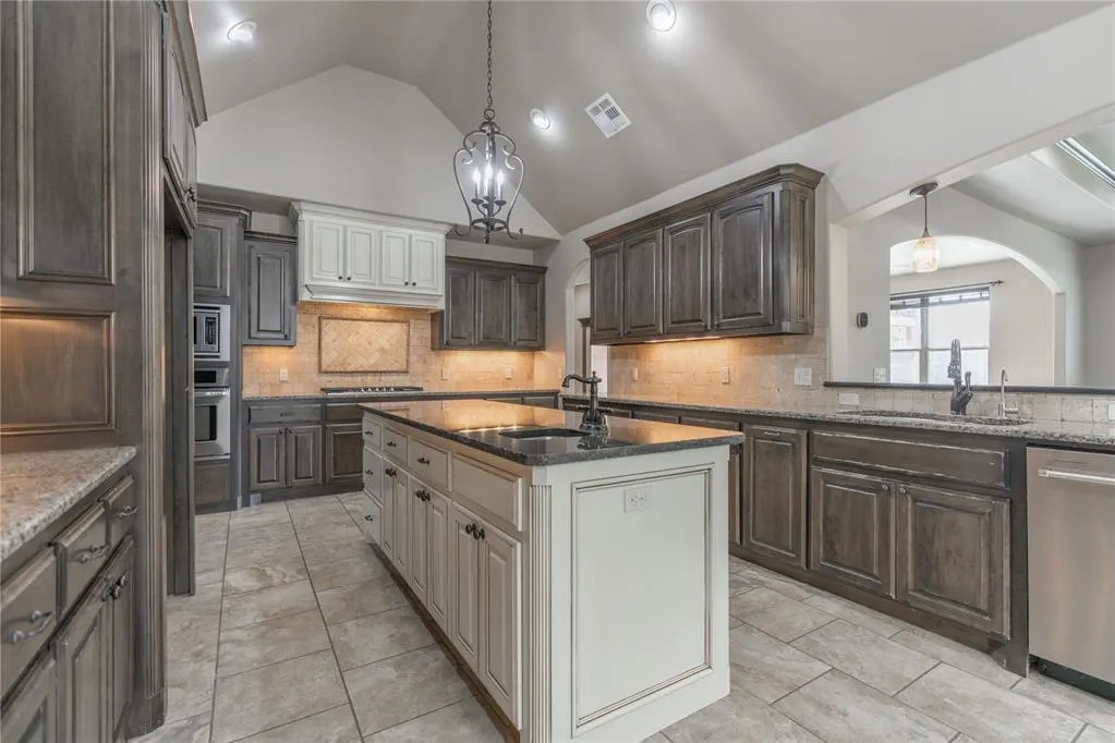 Photo 19 — 4617 Caveat Drive, Edmond, OK 73025
