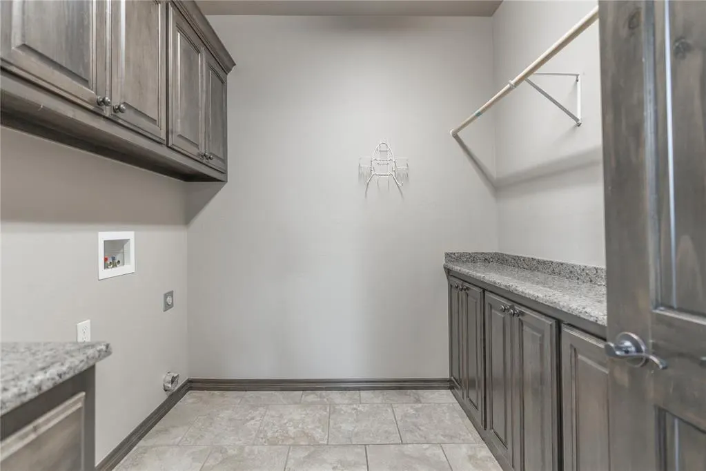 Photo 23 — 4617 Caveat Drive, Edmond, OK 73025