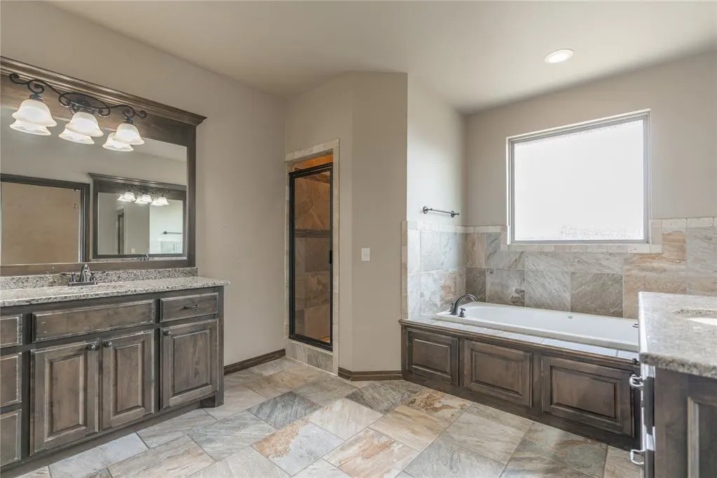 Photo 28 — 4617 Caveat Drive, Edmond, OK 73025