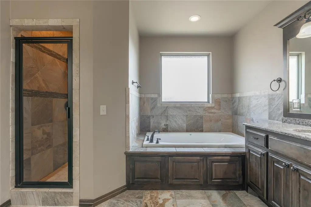 Photo 29 — 4617 Caveat Drive, Edmond, OK 73025