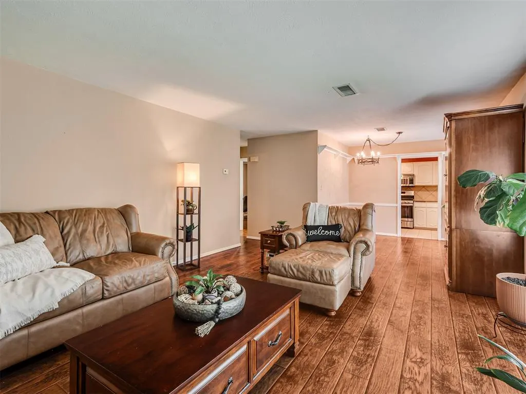 Photo 7 — 2527 NW 62nd Street 219, Oklahoma City, OK 73112