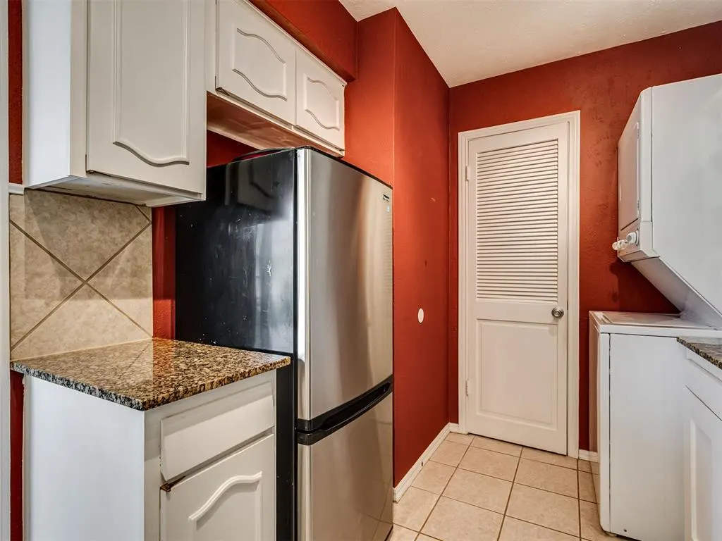 Photo 12 — 2527 NW 62nd Street 219, Oklahoma City, OK 73112
