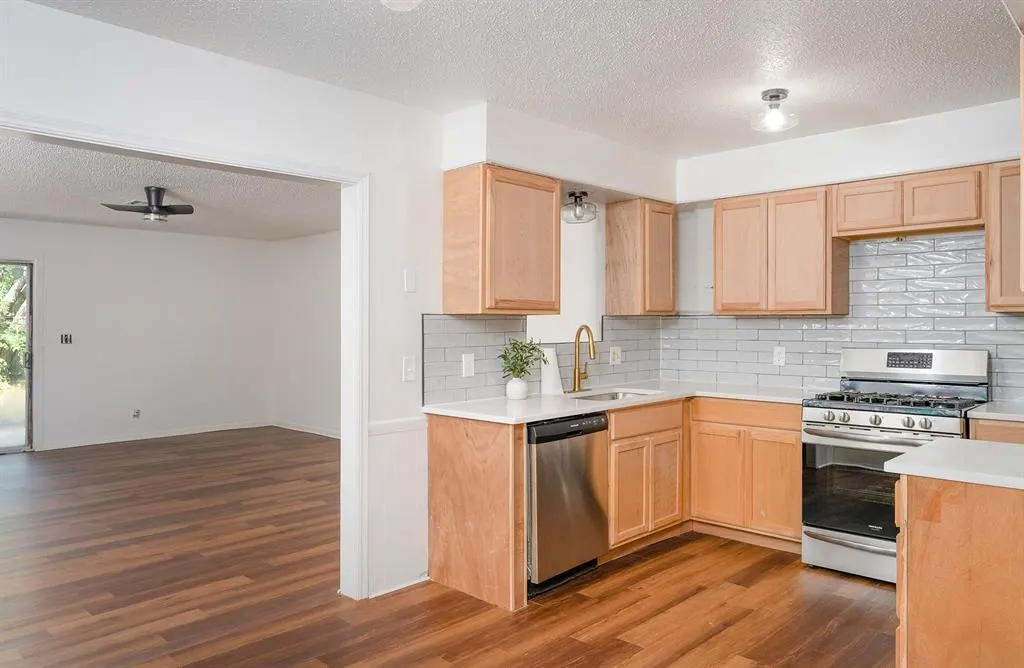 Photo 10 — 1403 N Nail Parkway, Moore, OK 73160