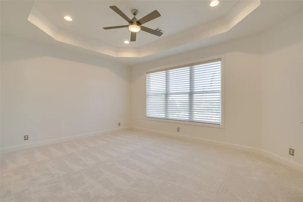 Photo 14 — 4409 Shorthorn Lane, Edmond, OK 73034