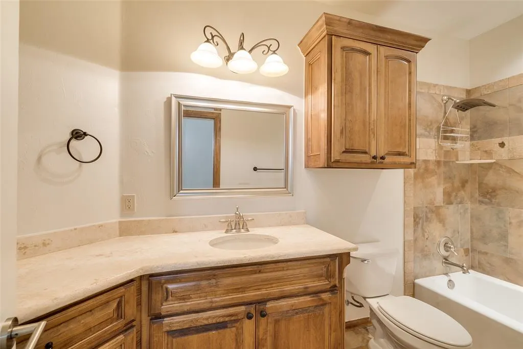 Photo 25 — 4409 Shorthorn Lane, Edmond, OK 73034