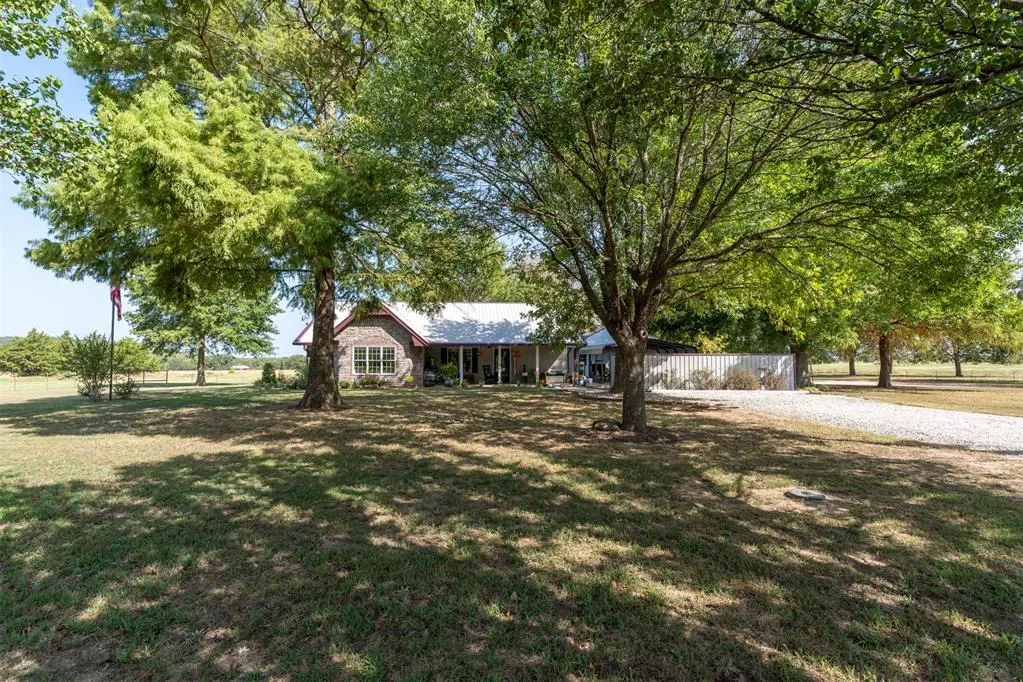 Front exterior — 377038 E 1060 Road, Okemah, OK 74859