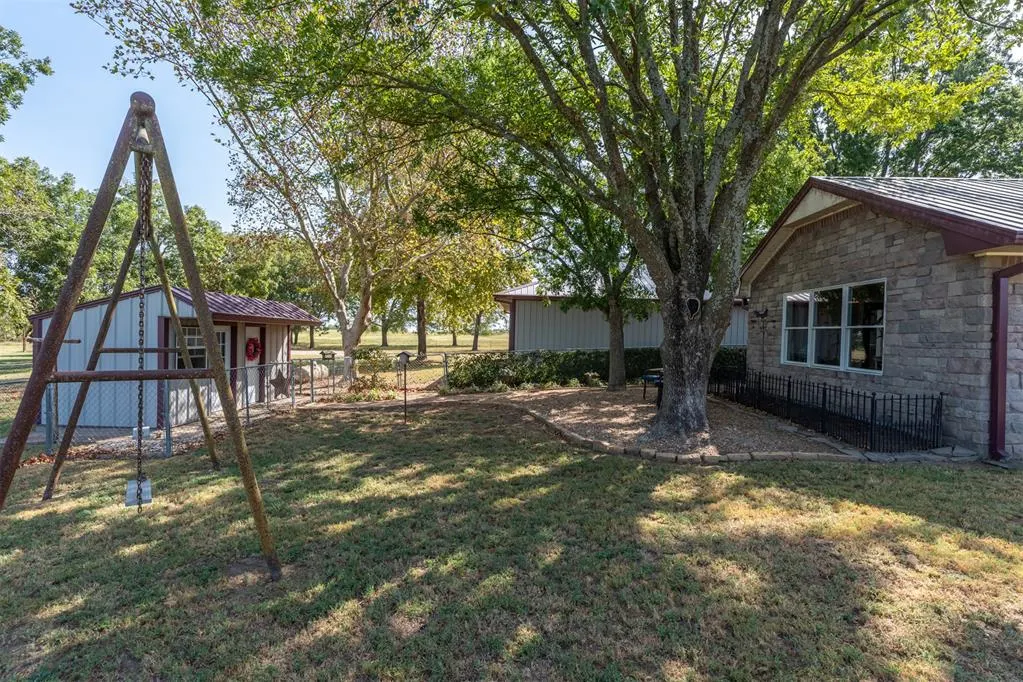 Photo 34 — 377038 E 1060 Road, Okemah, OK 74859